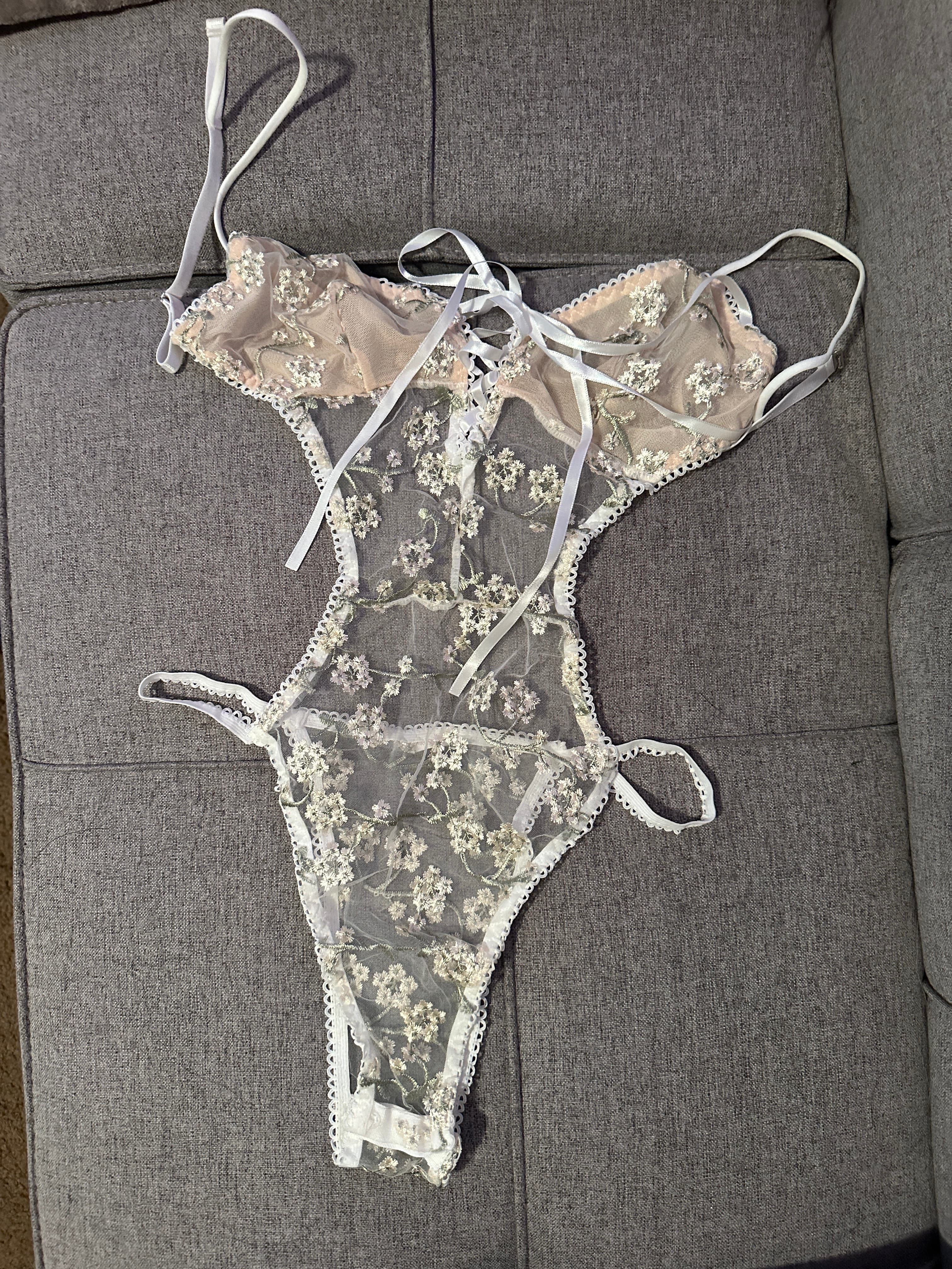 Mesh Flower Bodysuit - Image 2